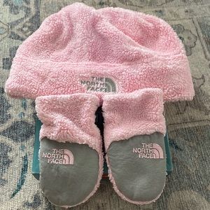 The North Face pink hat and mittens